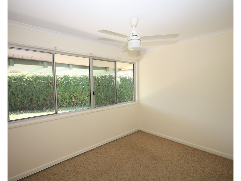 25 Ward Crescent, Biloela QLD 4715