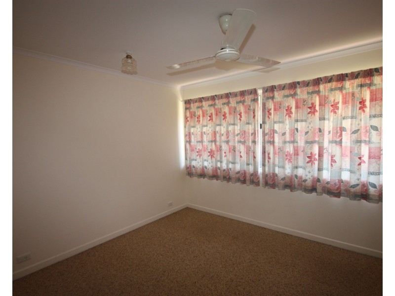 25 Ward Crescent, Biloela QLD 4715