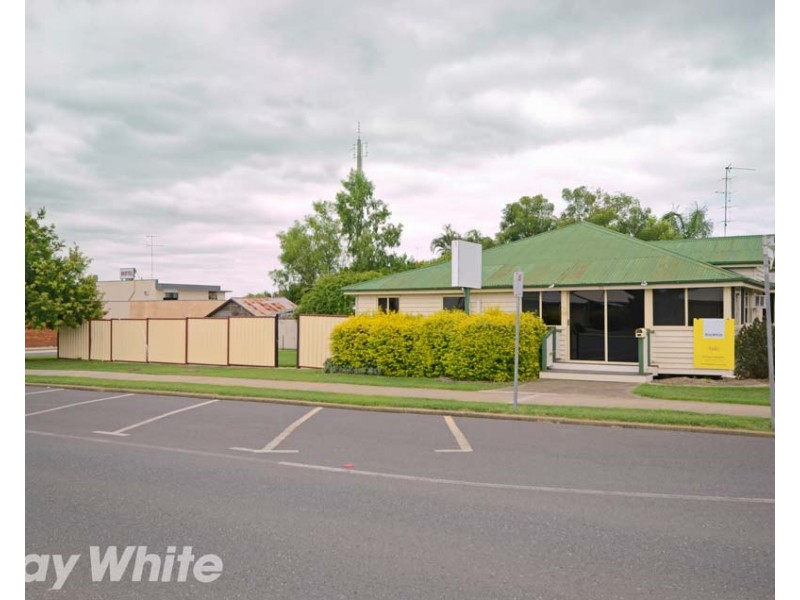 23 Gladstone Road, Biloela QLD 4715