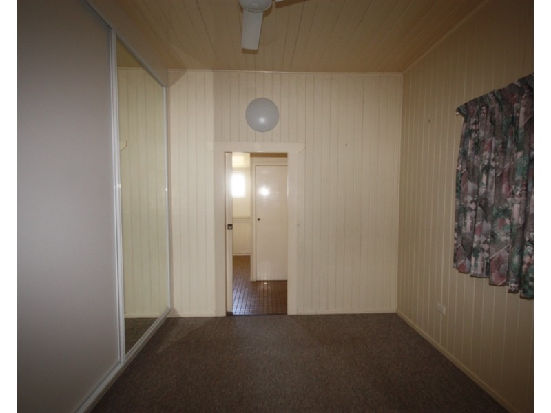 38 Kroombit Street, Biloela QLD 4715