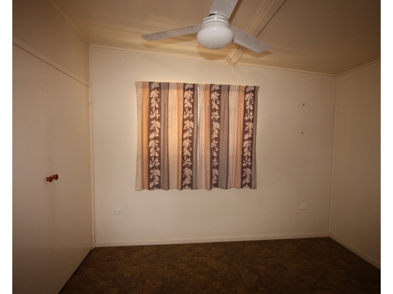 38 Kroombit Street, Biloela QLD 4715