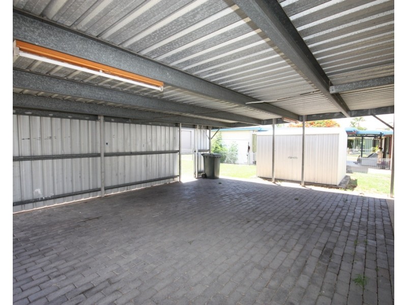 38 Kroombit Street, Biloela QLD 4715