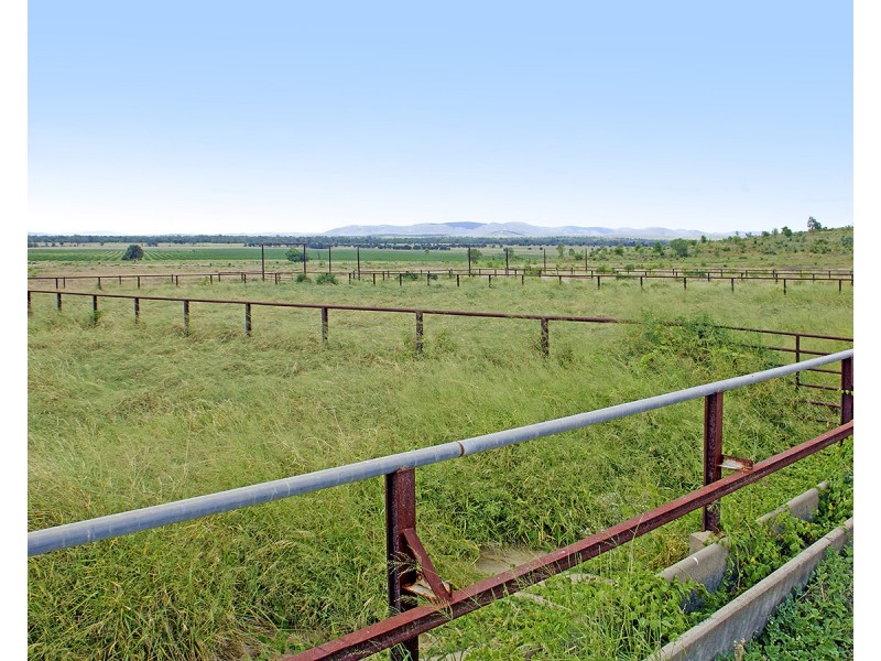 “Comanche”1820 Comanche Road, Glenroy QLD 4702