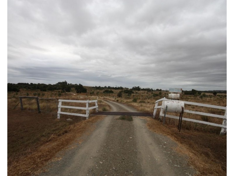 92 Crowsdale-Camboon Road, Prospect QLD 4715