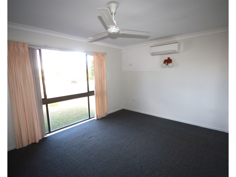 17 Lawrence Street, Biloela QLD 4715