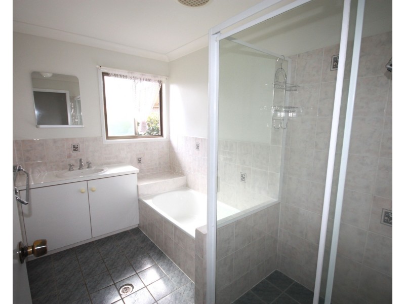 17 Lawrence Street, Biloela QLD 4715