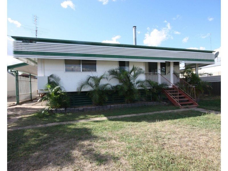 10 Castle Street, Biloela QLD 4715