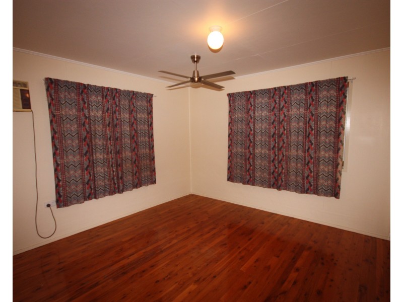 33 Granville Street, Biloela QLD 4715