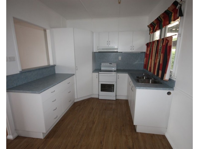 64 Bell Street, Biloela QLD 4715