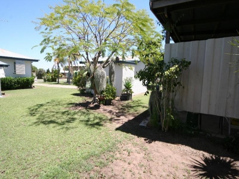112 Kroombit Street, Biloela QLD 4715