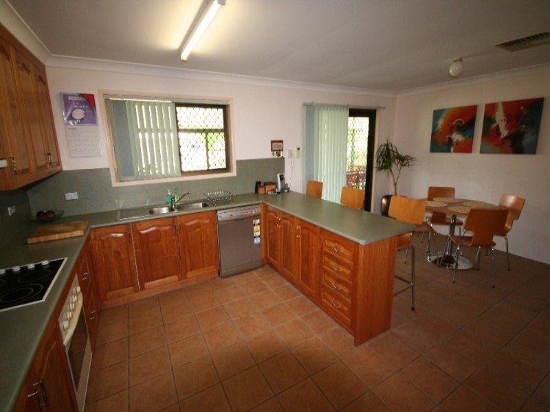 17 Hills Avenue, Biloela QLD 4715