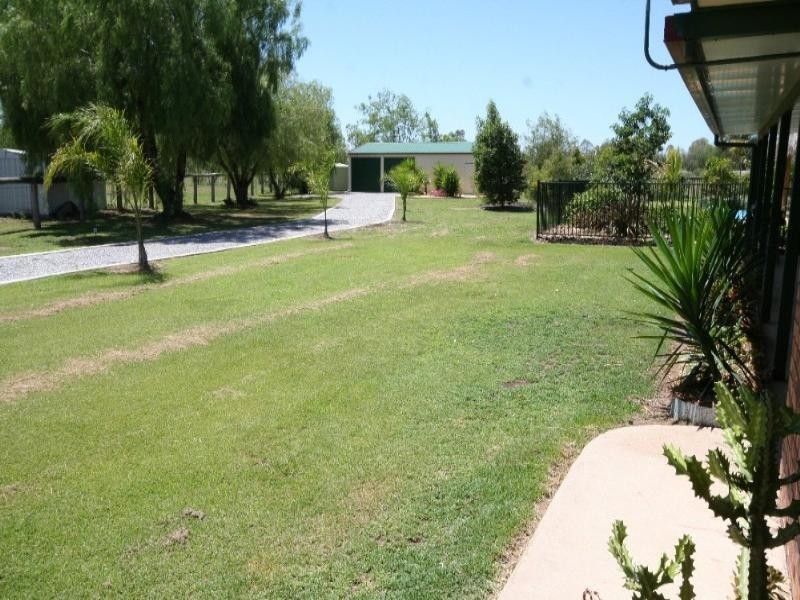 17 Hills Avenue, Biloela QLD 4715