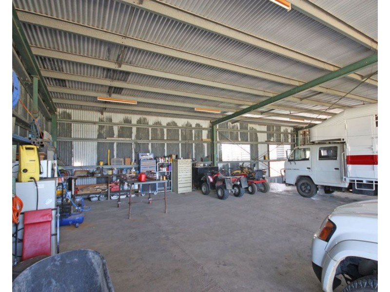 116 Roys Road, Thangool QLD 4716