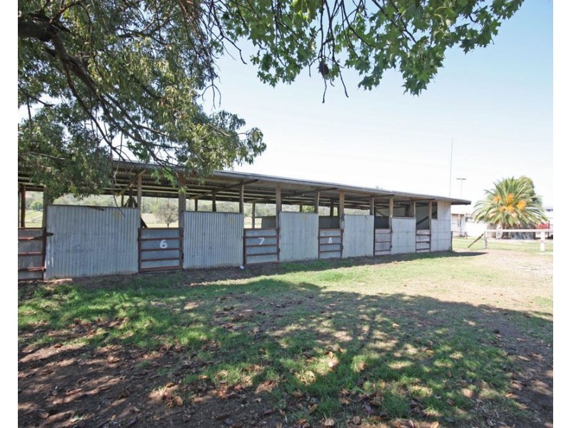 116 Roys Road, Thangool QLD 4716