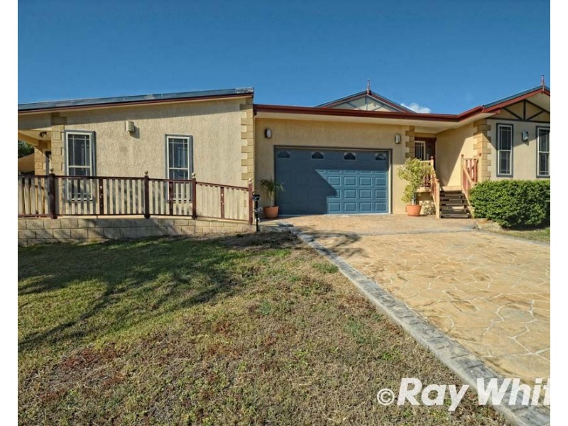 20 Michael Drive, Biloela QLD 4715