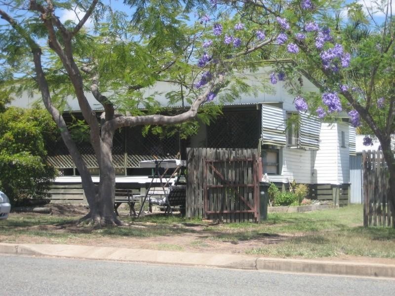 2/59 Bell Street, Biloela QLD 4715