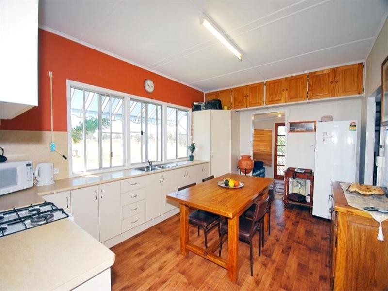 620 Fairview Road, Banana QLD 4702