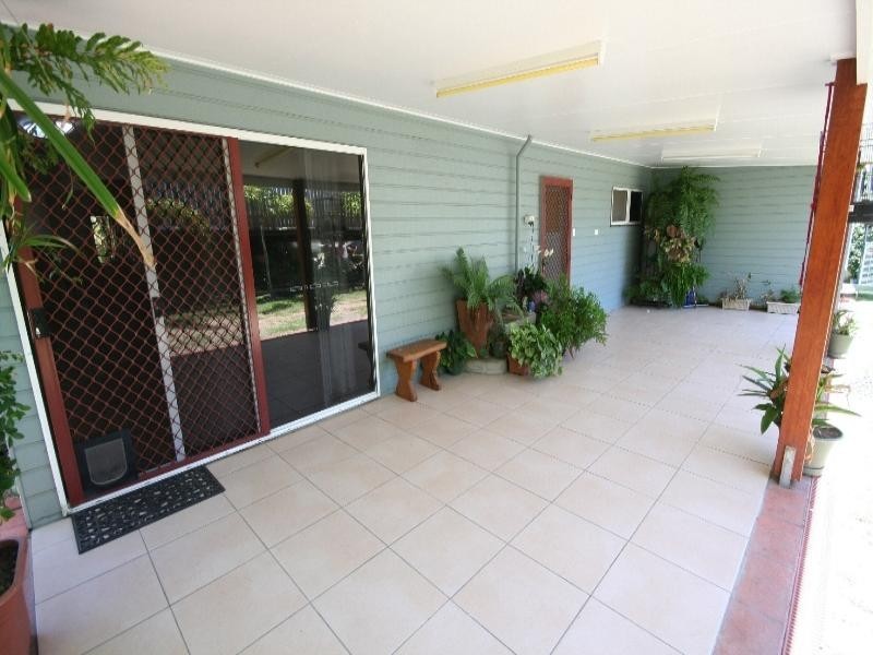 98 Kariboe Street, Biloela QLD 4715
