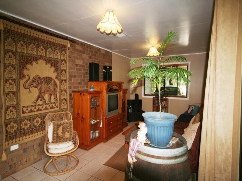 27 Lawrence Street, Biloela QLD 4715