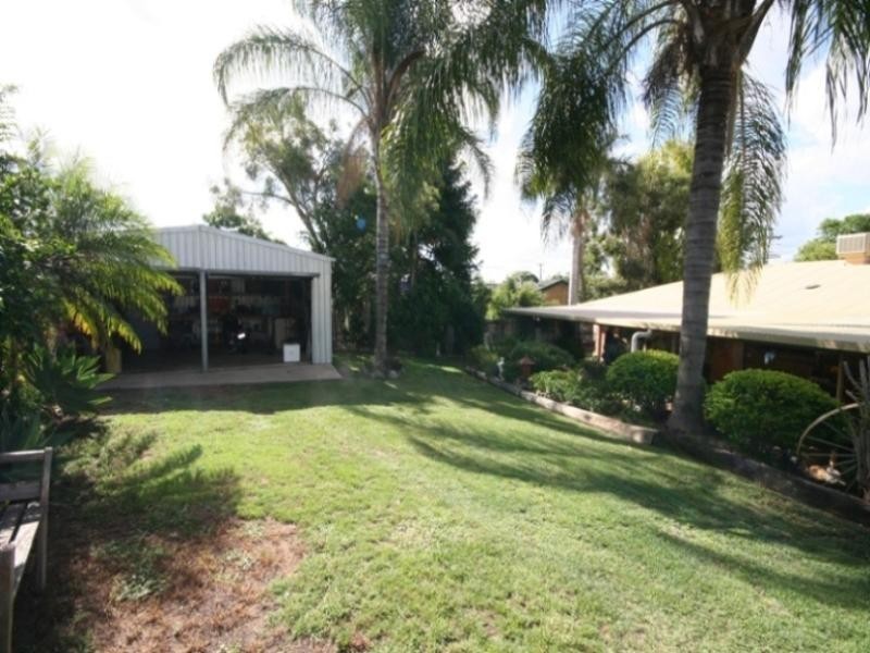 27 Lawrence Street, Biloela QLD 4715