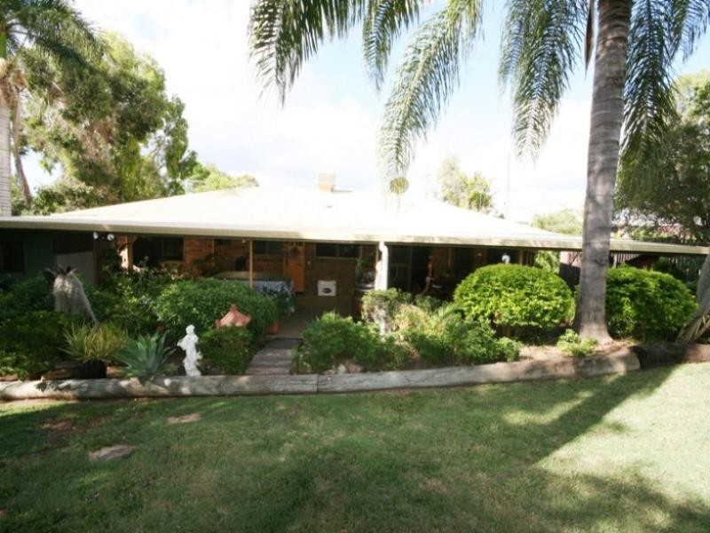 27 Lawrence Street, Biloela QLD 4715