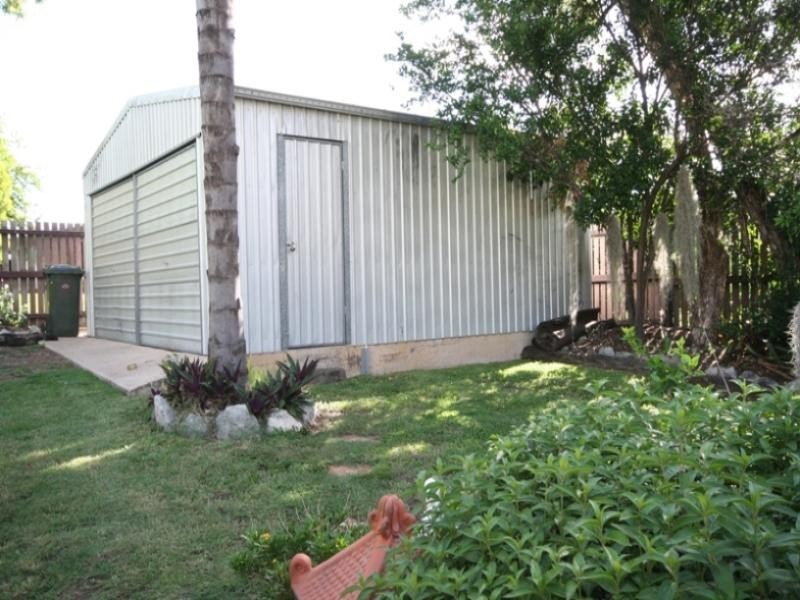 27 Lawrence Street, Biloela QLD 4715