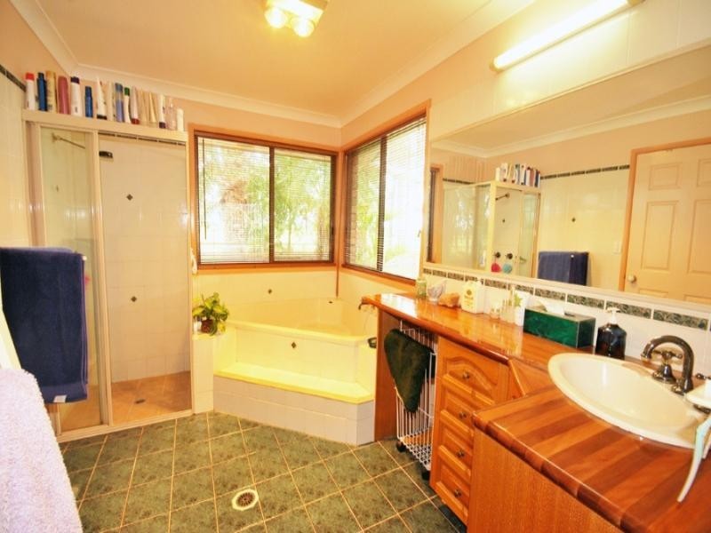 145 Calvale Road, Biloela QLD 4715