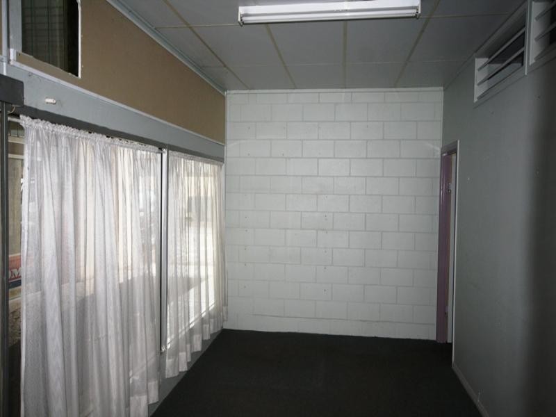 5a New World Arcade, Kariboe Street, Biloela QLD 4715