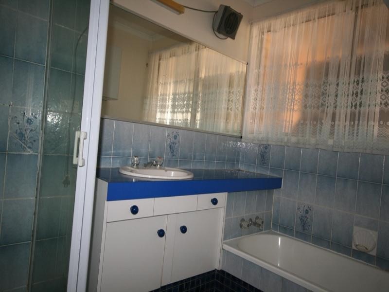 13 Lawrence Street, Biloela QLD 4715