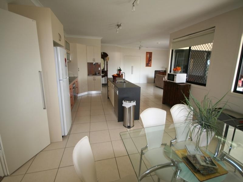 18 Michael Drive, Biloela QLD 4715