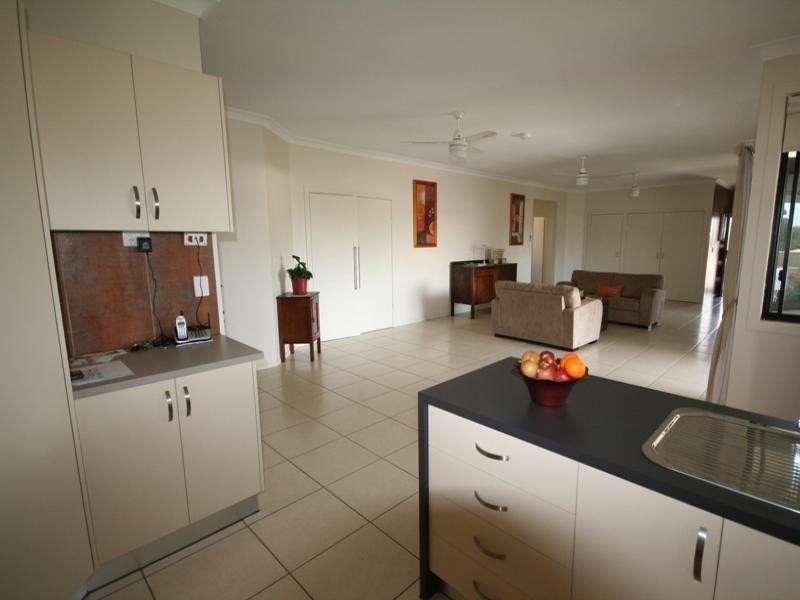 18 Michael Drive, Biloela QLD 4715