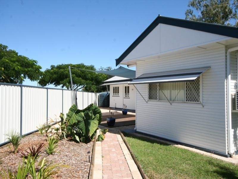 21 Bell Street, Biloela QLD 4715