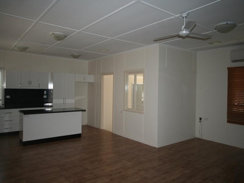 21 Bell Street, Biloela QLD 4715