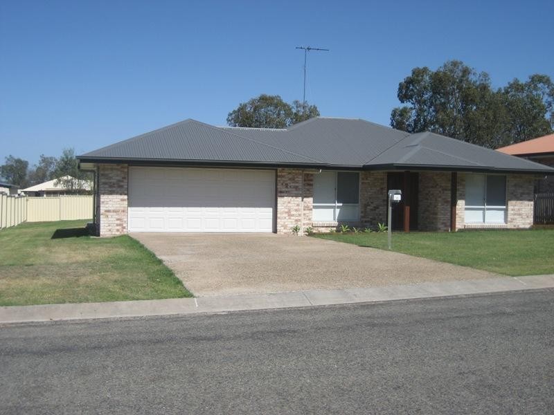 11 Coreen Street, Biloela QLD 4715