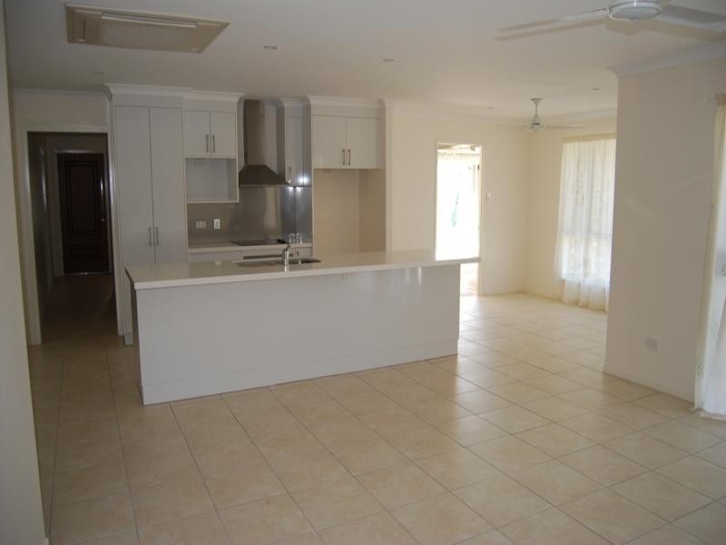 11 Coreen Street, Biloela QLD 4715