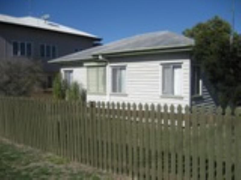 41 Grevillea Street, Biloela QLD 4715