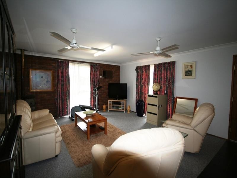 61 Thalberg Avenue, Biloela QLD 4715