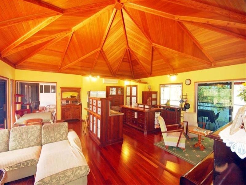 561 Halls Road, Thangool QLD 4716