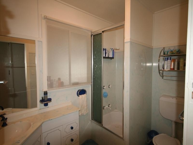 110 Kariboe Street, Biloela QLD 4715
