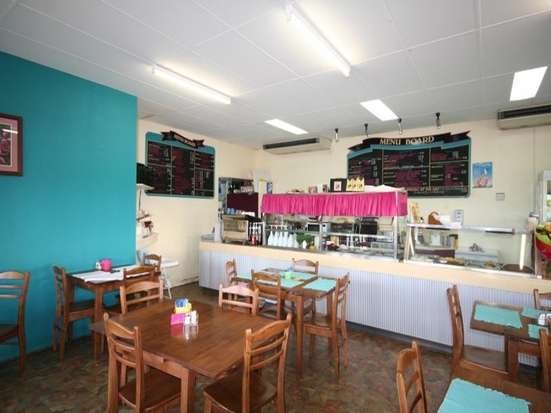 Shop 1 Kariboe Court, Shopping Centre, Biloela QLD 4715