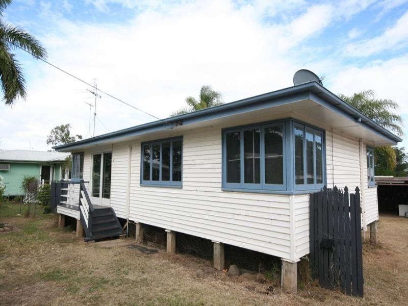 9 Mimosa Street, Biloela QLD 4715