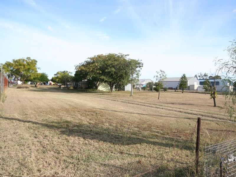 6 Raedon Street, Biloela QLD 4715