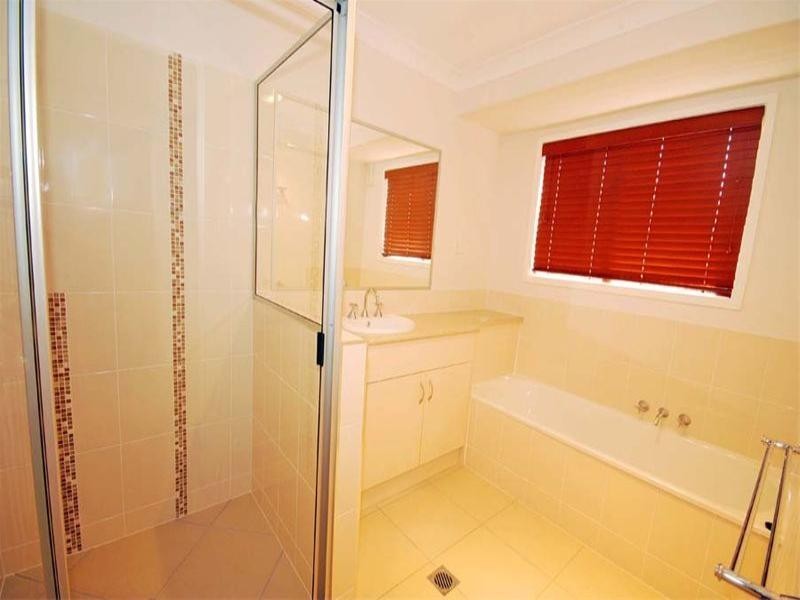 28 Valley View Drive, Biloela QLD 4715