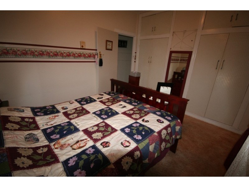 30 Rainbow Street, Biloela QLD 4715