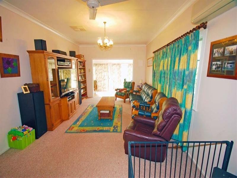 103 Grevillea Street, Biloela QLD 4715