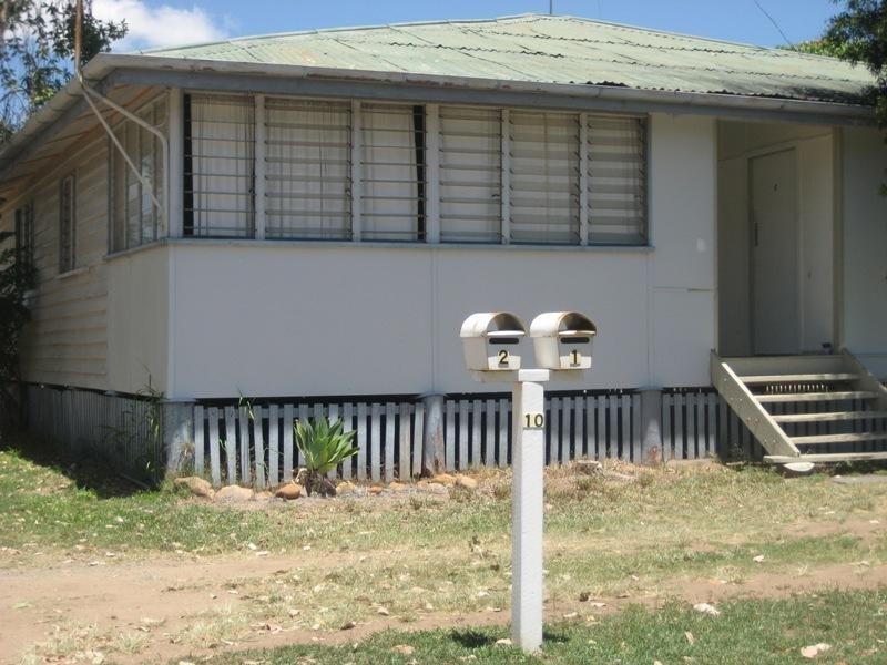 2/10 Buckland Street, Biloela QLD 4715