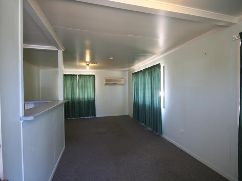 1 Lookerbie Street, Biloela QLD 4715