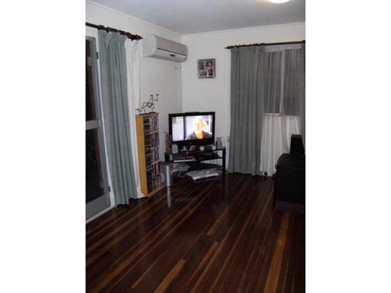 110 Kariboe Street, Biloela QLD 4715