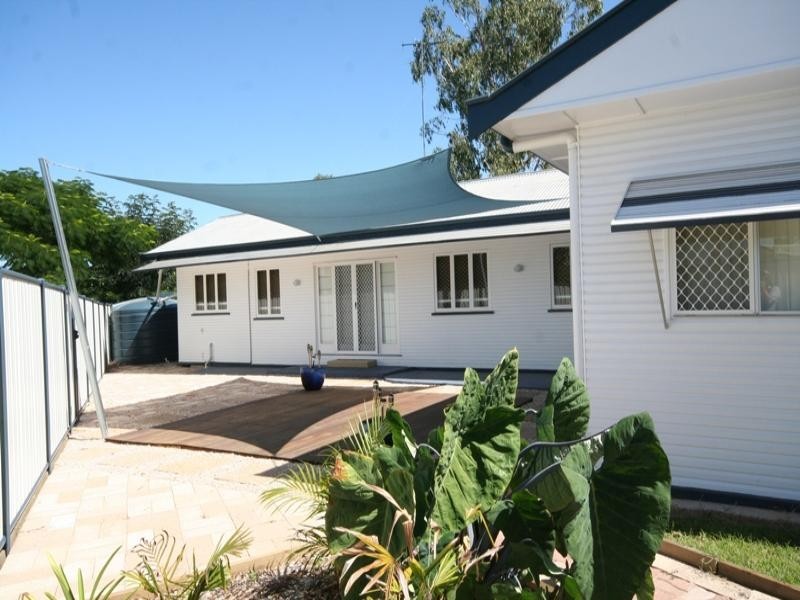 21 Bell Street, Biloela QLD 4715