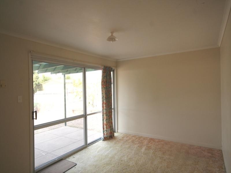 4 Raglan Street, Biloela QLD 4715